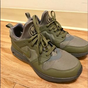 Nike Air Max Prime Sneakers Men’s Size 9.5